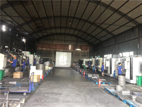 河南石墨棒廠(chǎng)家站在我們企業(yè)的角度，提供服務(wù)